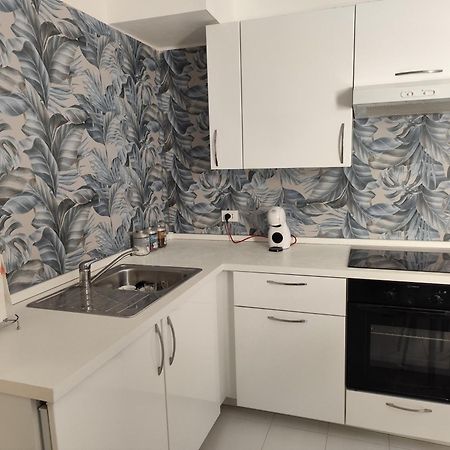 La Casa Di Anna, In Palazzina Liberty Fronte Parco Apartment Бордихера Екстериор снимка